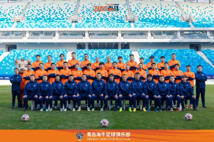  青島海牛一線隊名單：老將鄭龍、薩里奇坐鎮(zhèn)，金洋洋等新援在列