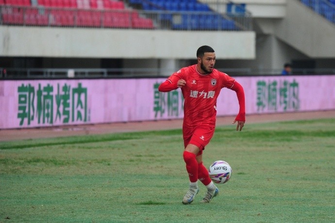  陜西聯(lián)合主場2-1戰(zhàn)勝上海嘉定匯龍，贏得西部杯足球邀請賽首勝
