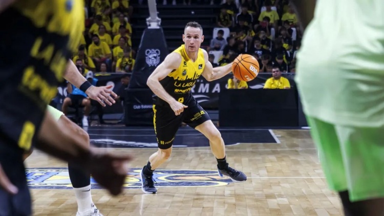  NBA初代老六，42歲進(jìn)入生涯巔峰？！