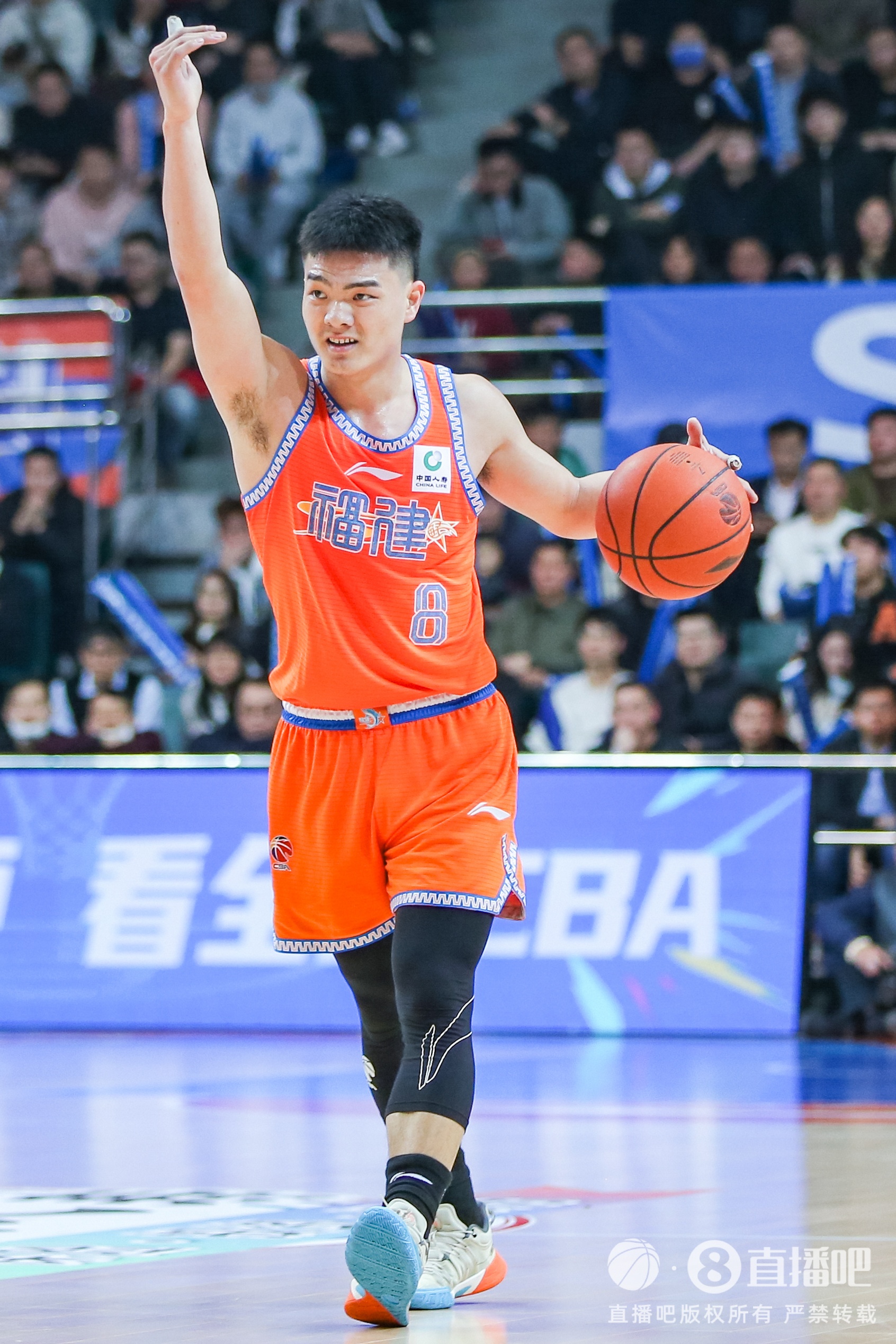  高效替補！黎伊揚11投7中貢獻17分2板4助3斷