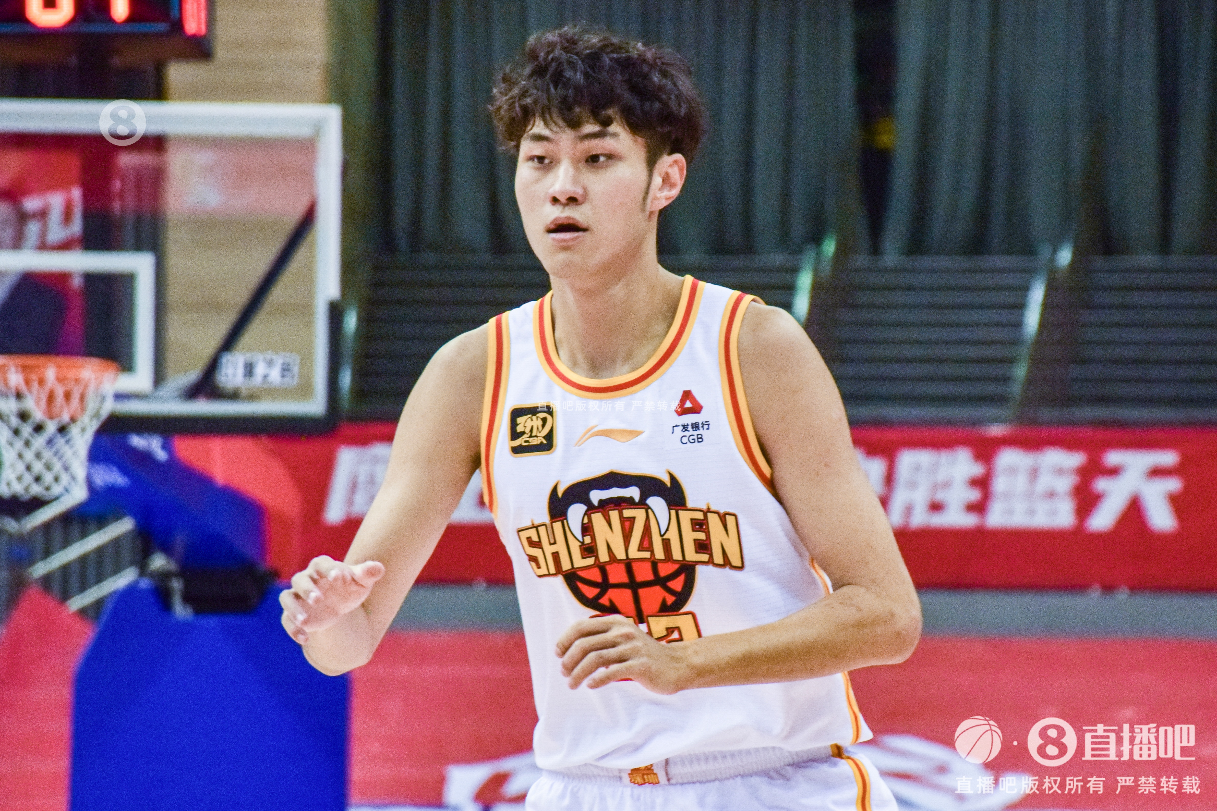  球隊主攻點！王浩然16中8拿到全隊最高20分外加2板4助2斷