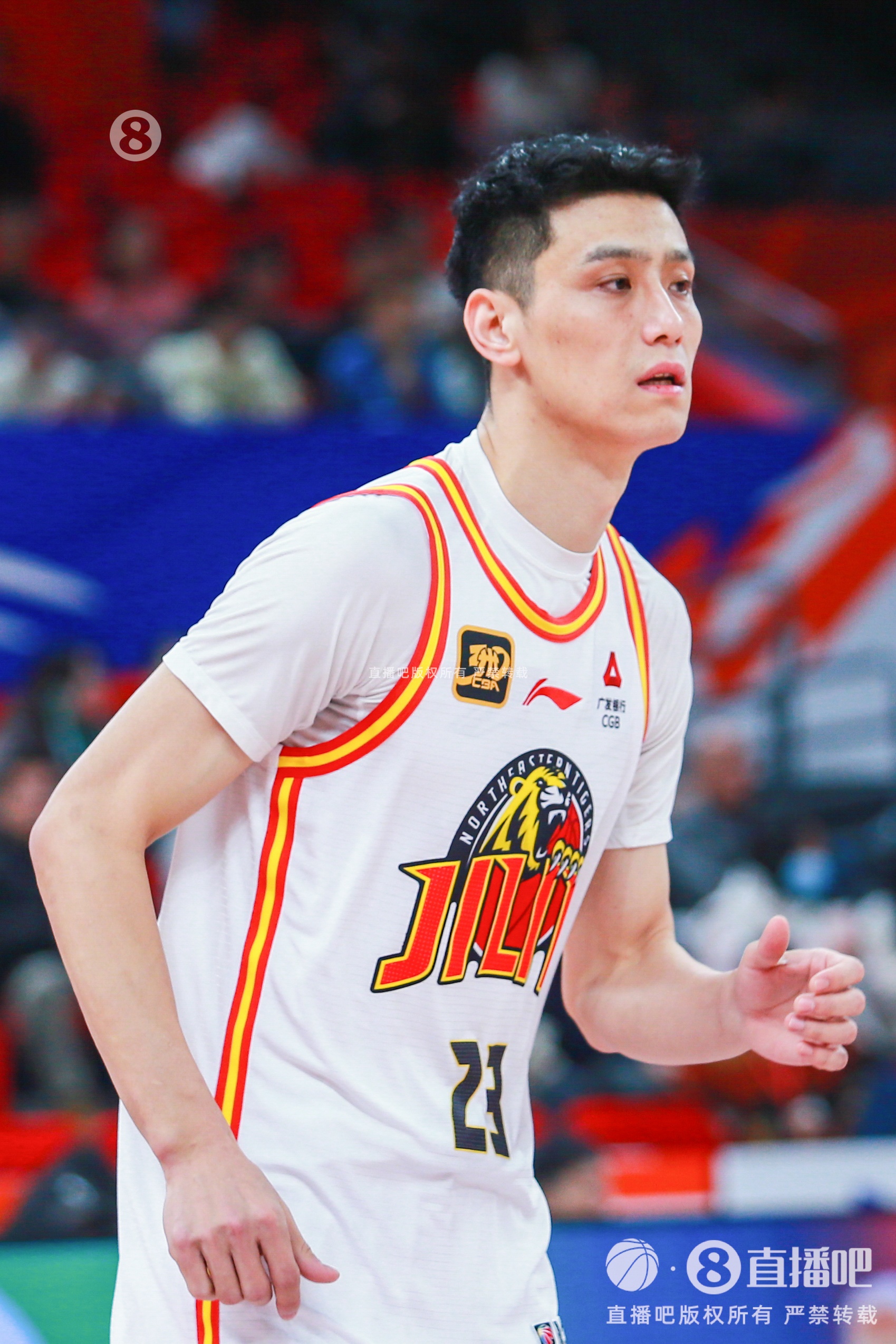  亮眼發(fā)揮！欒利程替補27分鐘 投籃&罰球皆6中6貢獻20分2板2助
