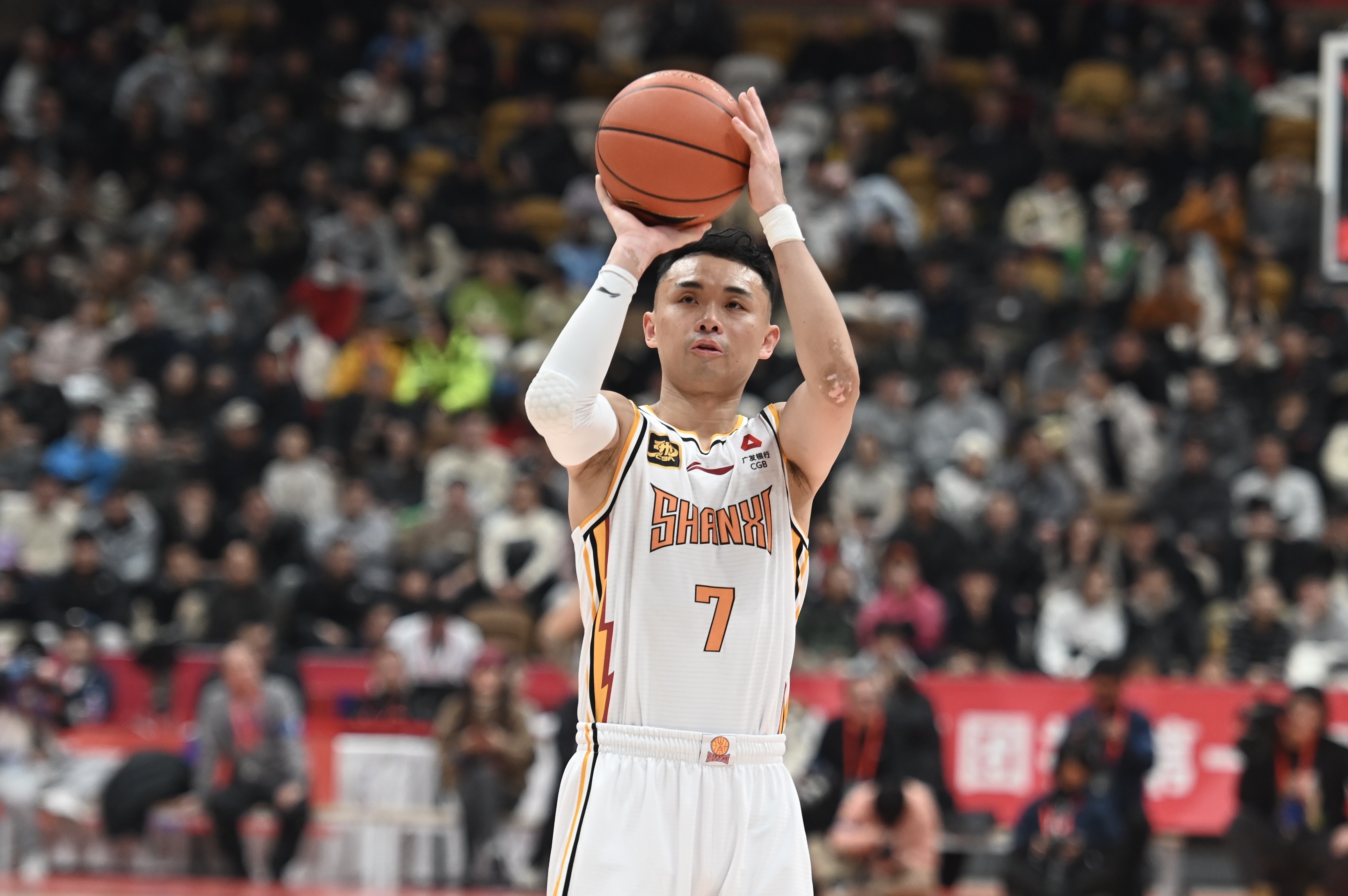  無(wú)奈輸球！原帥15投7中&三分11中4 得到18分4板5助0失誤