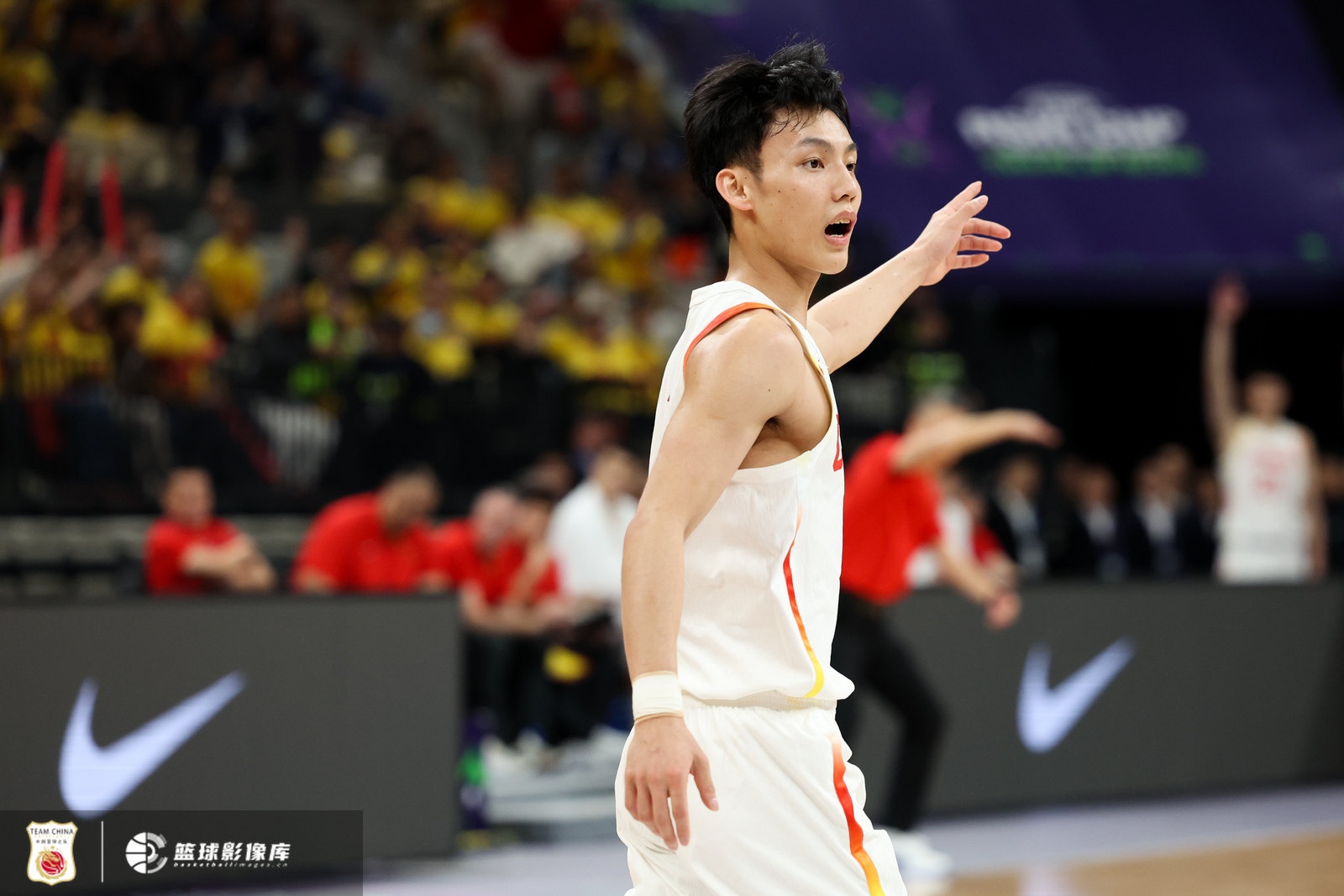  首發(fā)出戰(zhàn)不在狀態(tài)！徐杰全場3中0沒得分 拿到3板1助2斷另2失誤
